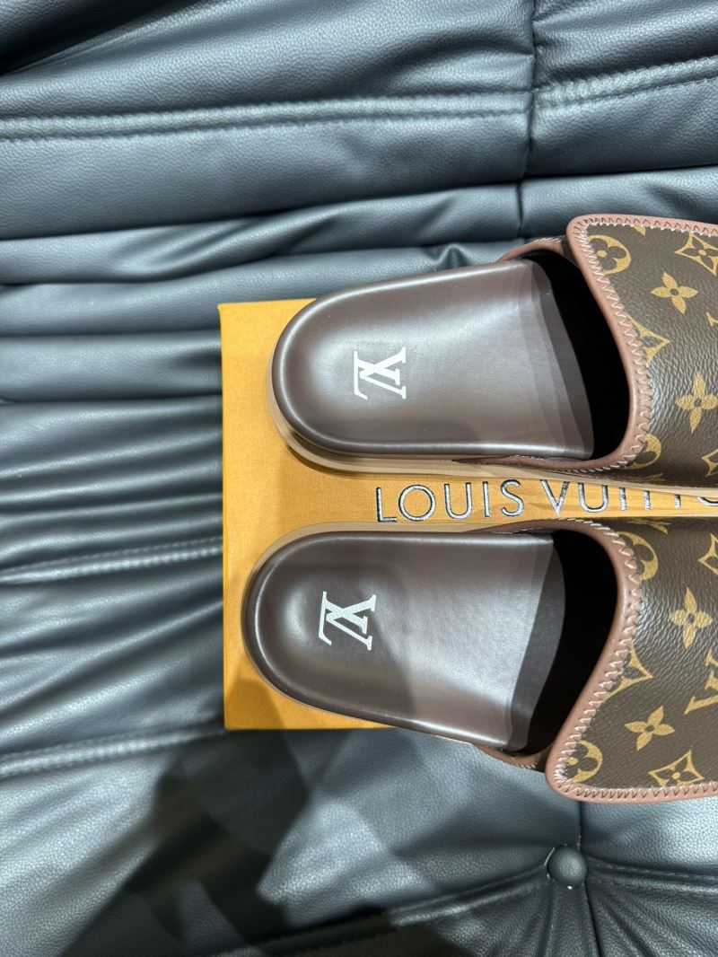 Louis Vuitton Slippers